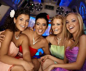 Let us help you arrive in style with our prom limos. 