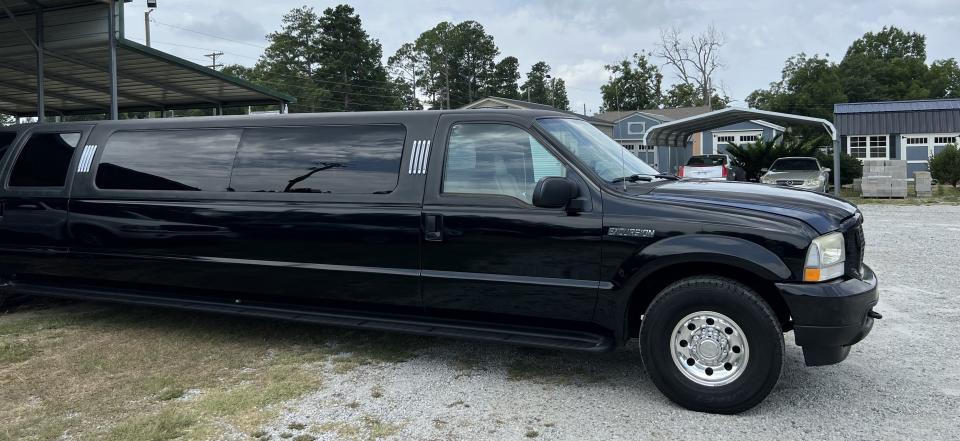 Sleek, Black Excursion 